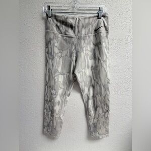 Nike Marble Gray Athletic Leggings Woman’s M